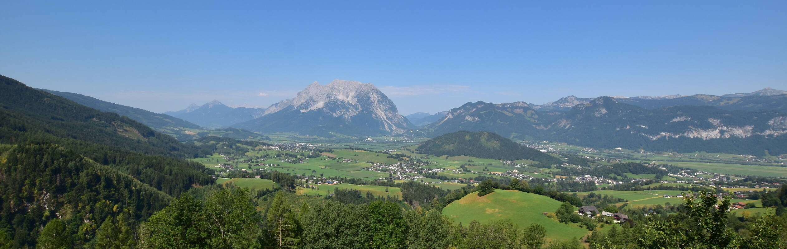 Archiv Foto Webcam Aigen im Ennstal - Blick auf den Grimming