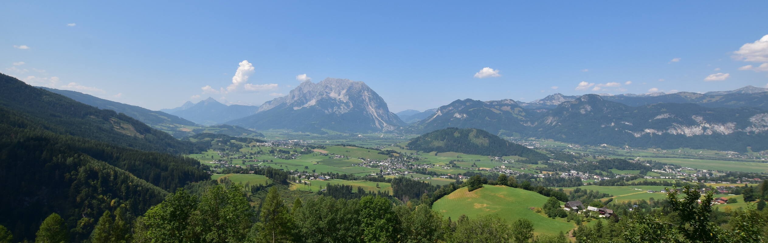 Archiv Foto Webcam Aigen im Ennstal - Blick auf den Grimming
