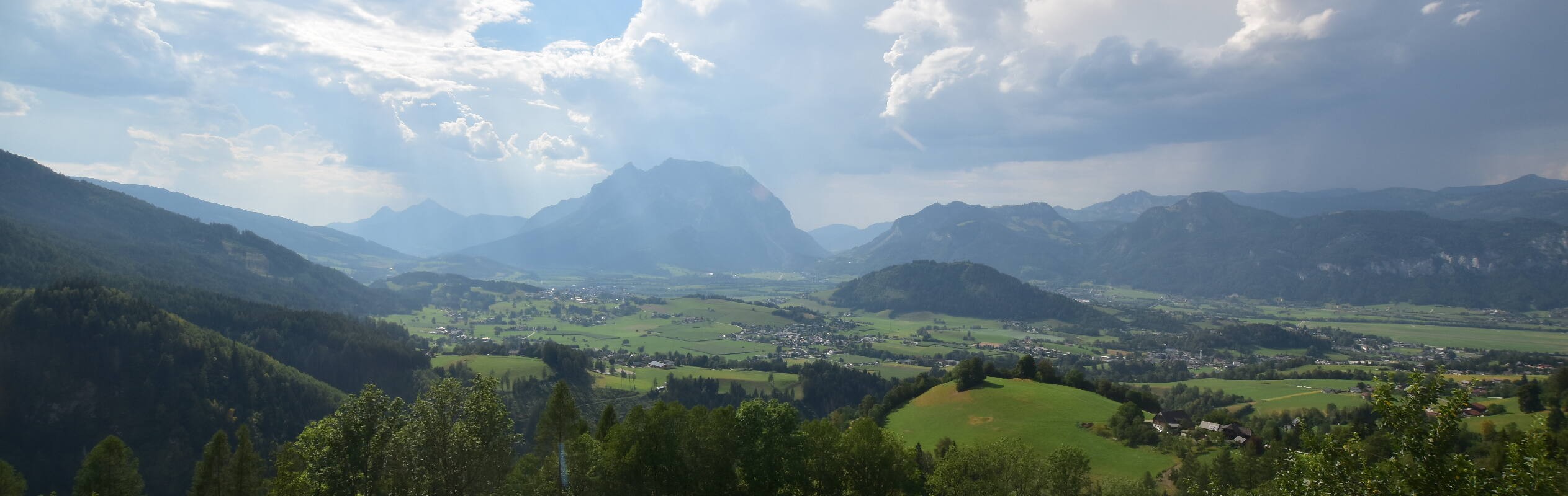 Archived image Webcam Aigen im Ennstal - View to the Grimming
