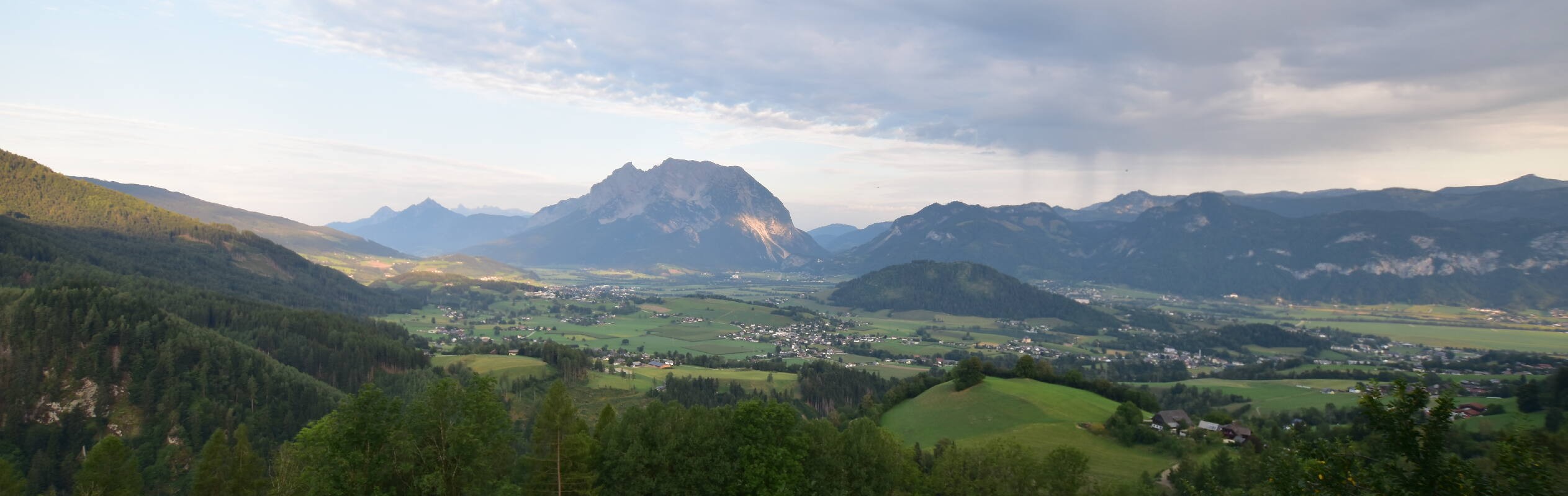 Archiv Foto Webcam Aigen im Ennstal - Blick auf den Grimming