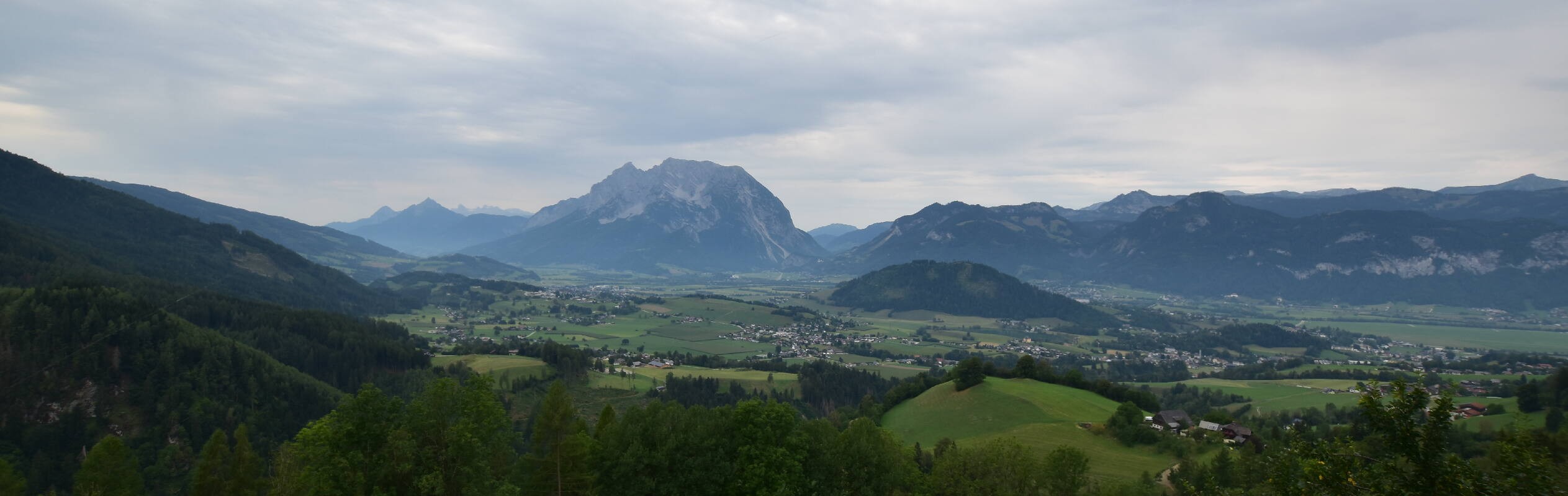 Archiv Foto Webcam Aigen im Ennstal - Blick auf den Grimming