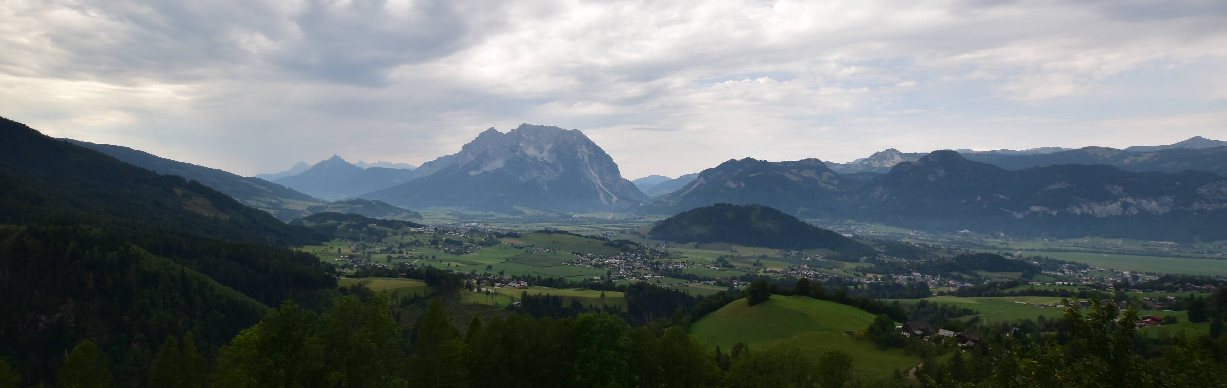 Archiv Foto Webcam Aigen im Ennstal - Blick auf den Grimming