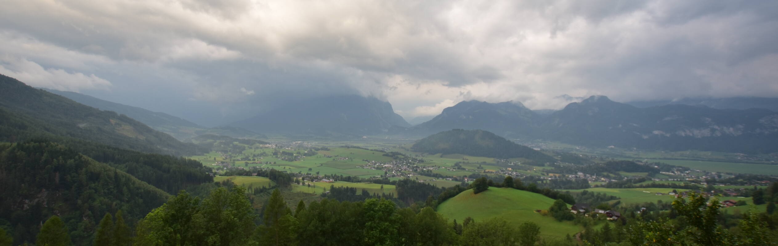 Archiv Foto Webcam Aigen im Ennstal - Blick auf den Grimming
