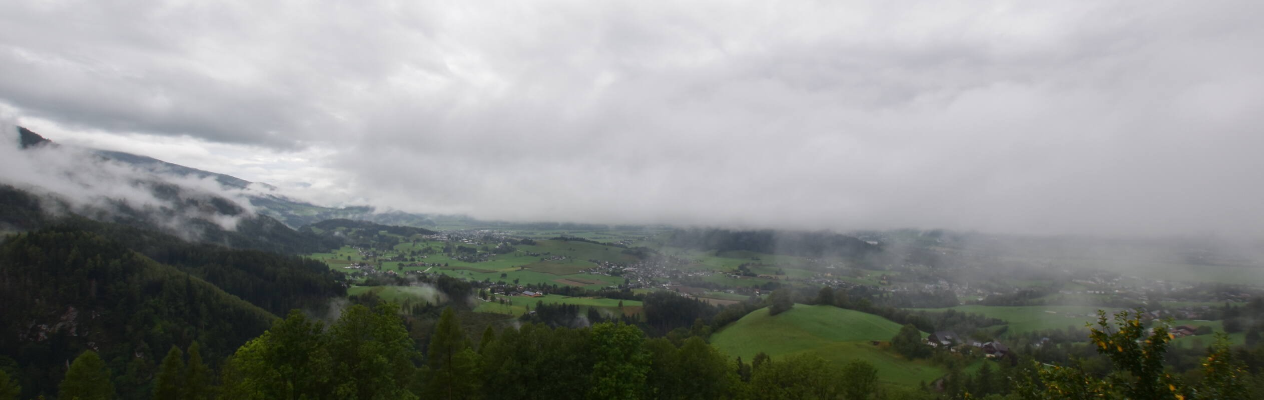 Archiv Foto Webcam Aigen im Ennstal - Blick auf den Grimming