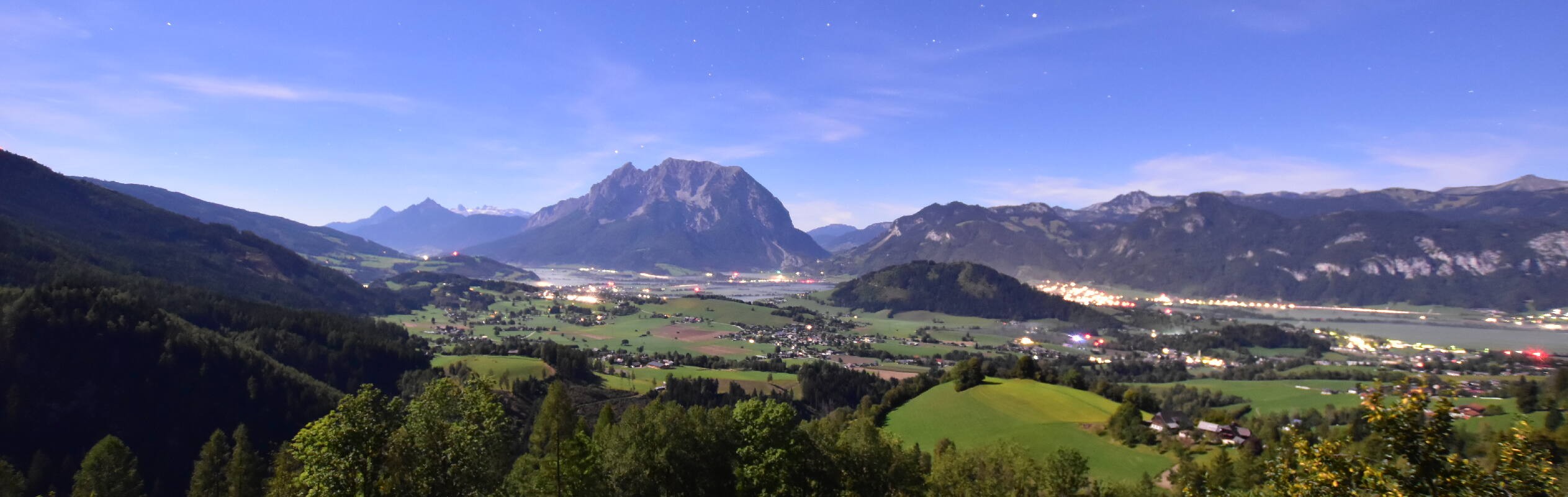 Archiv Foto Webcam Aigen im Ennstal - Blick auf den Grimming