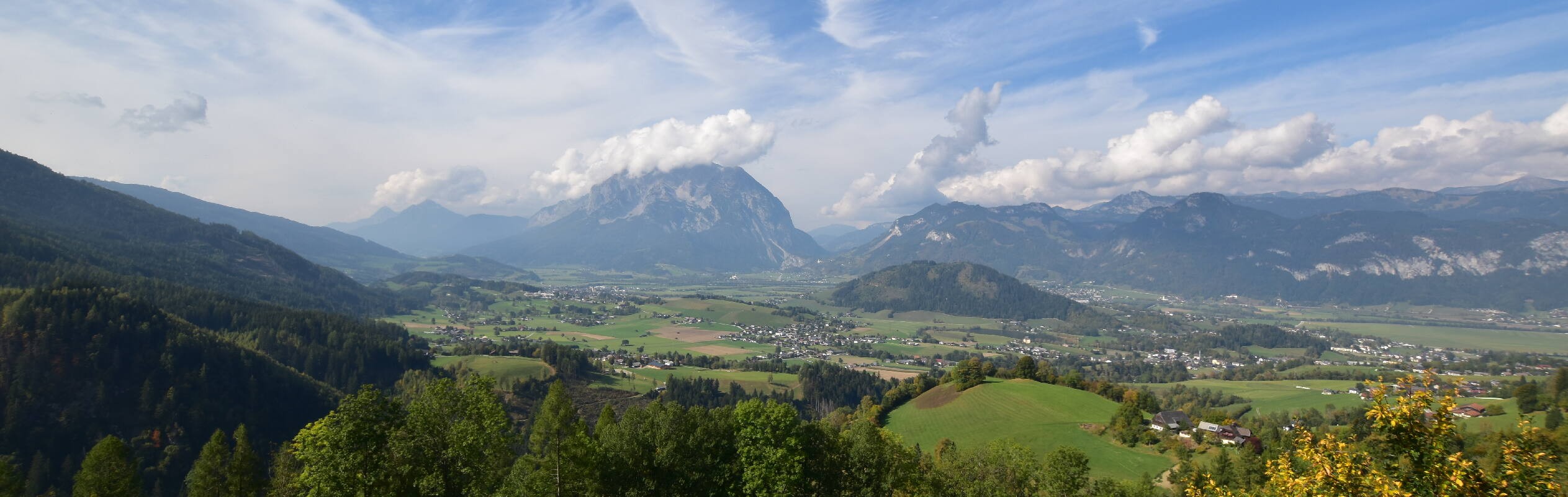 Archiv Foto Webcam Aigen im Ennstal - Blick auf den Grimming
