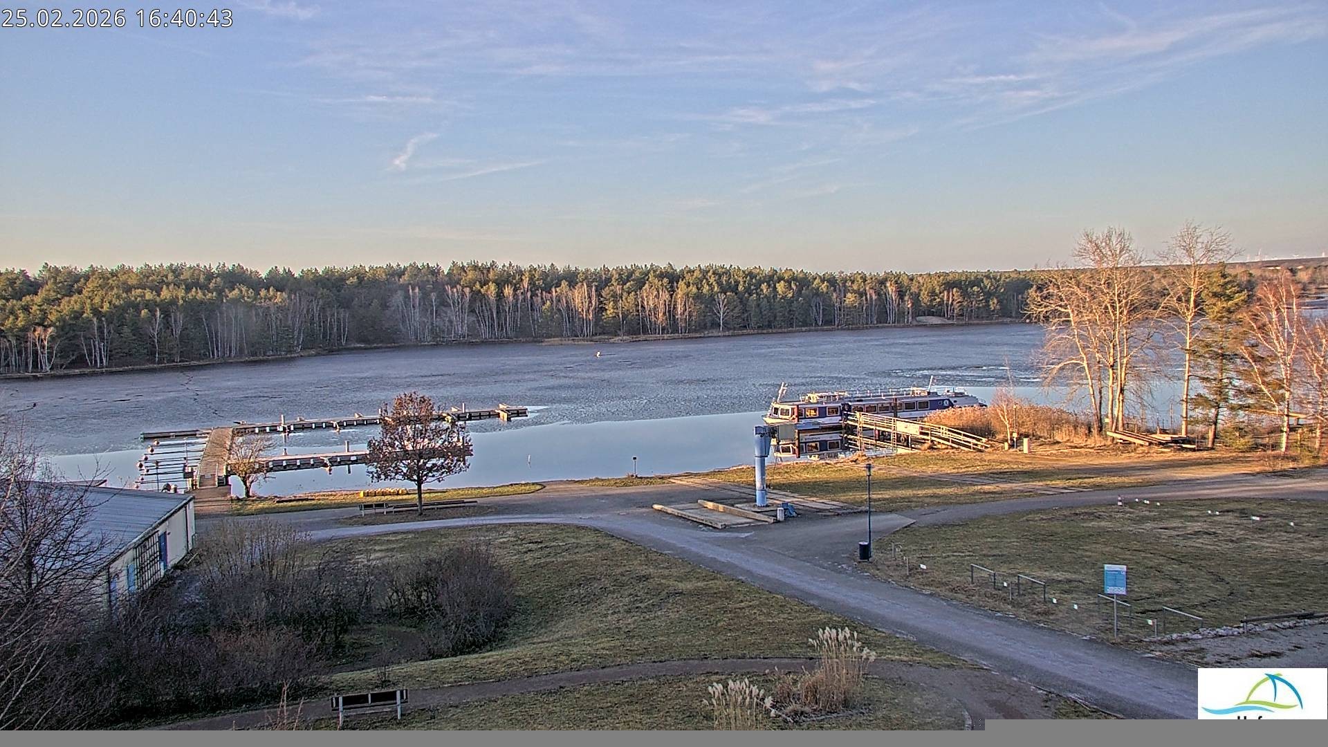 Archiv Foto Webcam Senftenberger See - Hafencamp