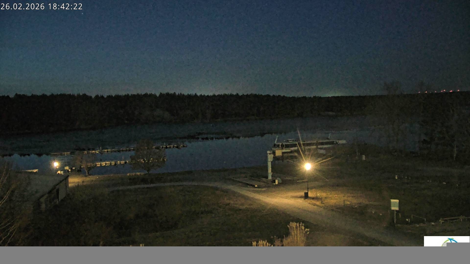 Archived image Webcam Lake Senftenberg - Camping
