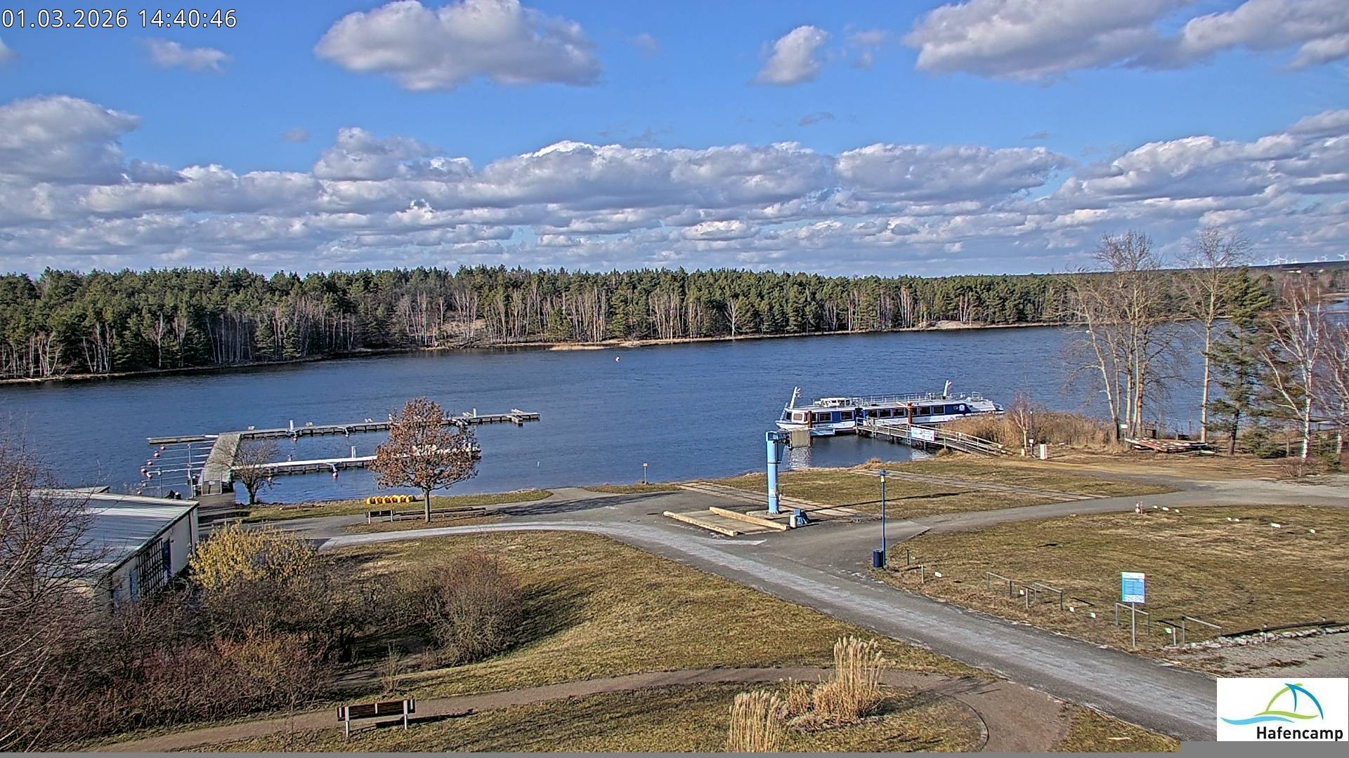 Archiv Foto Webcam Senftenberger See - Hafencamp