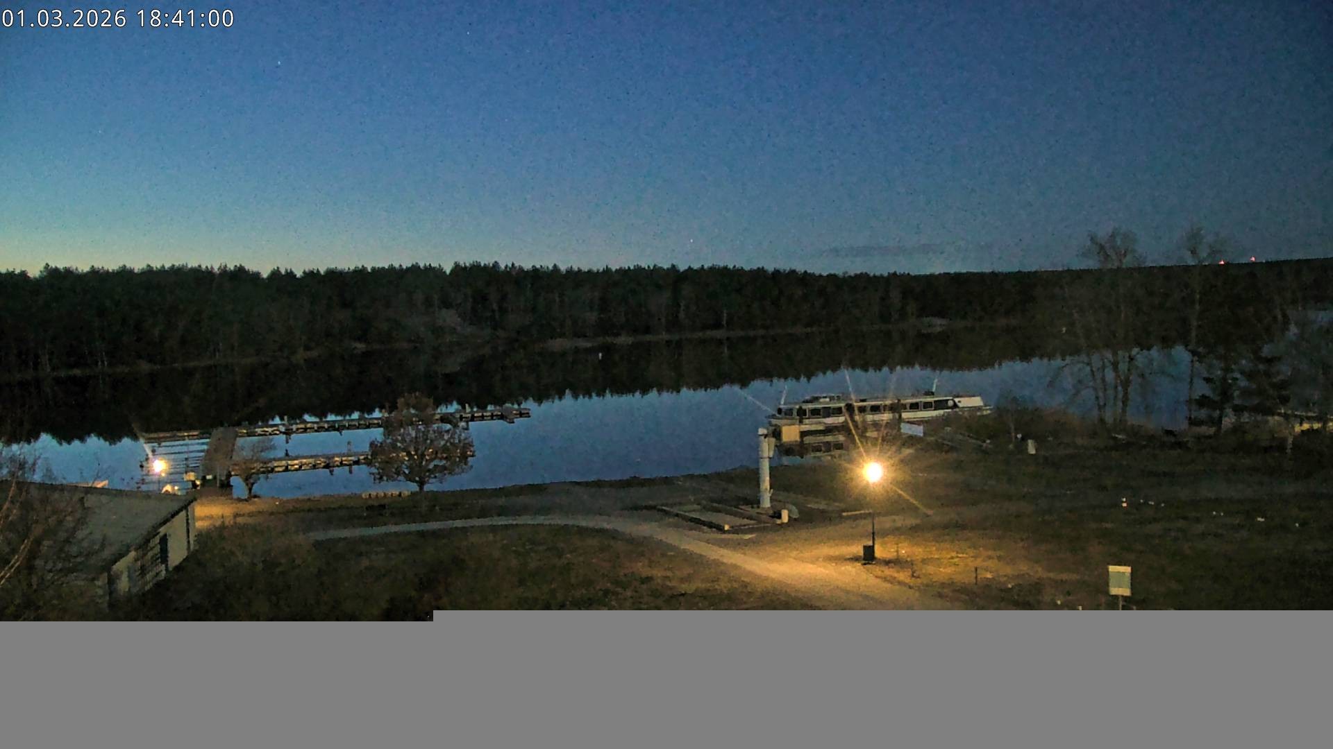 Archiv Foto Webcam Senftenberger See - Hafencamp