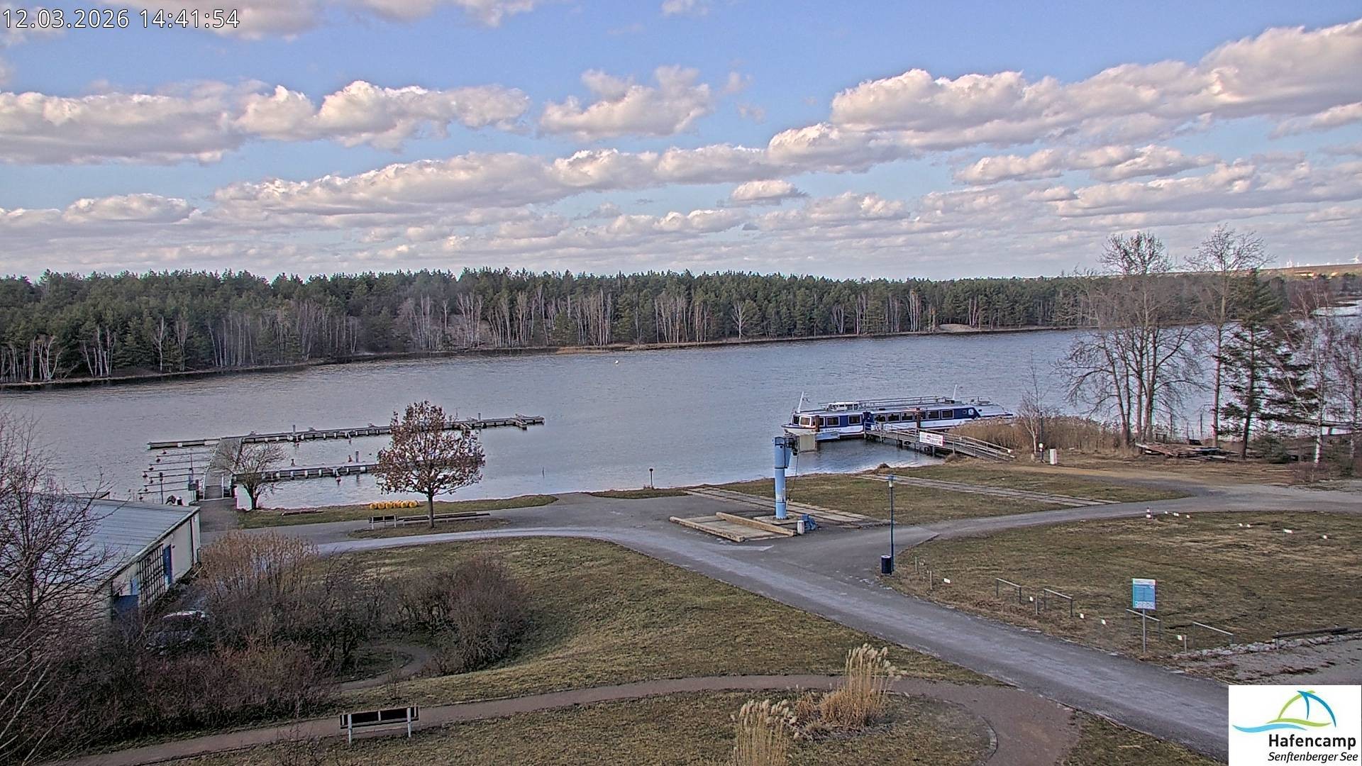 Archiv Foto Webcam Senftenberger See - Hafencamp