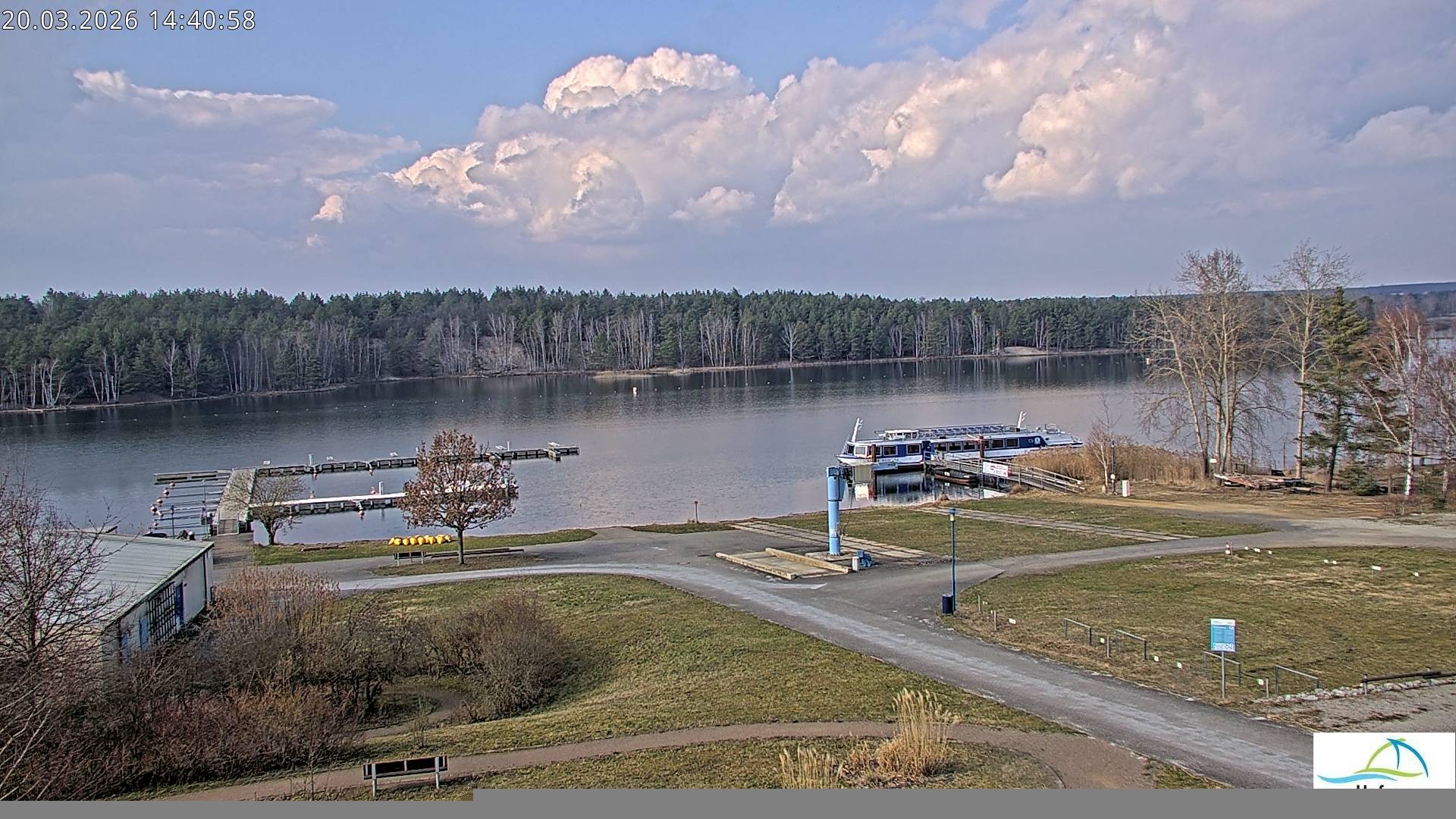 Archived image Webcam Lake Senftenberg - Camping