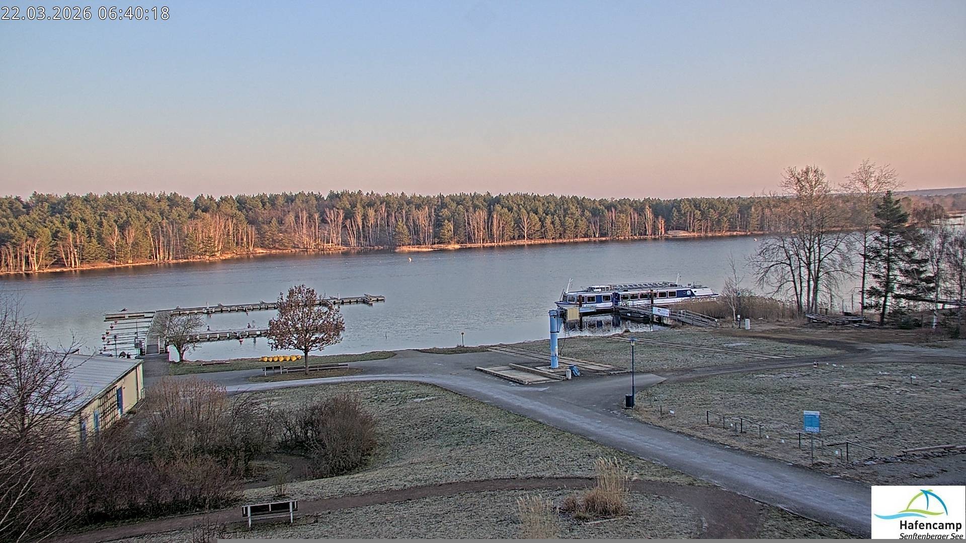 Archiv Foto Webcam Senftenberger See - Hafencamp