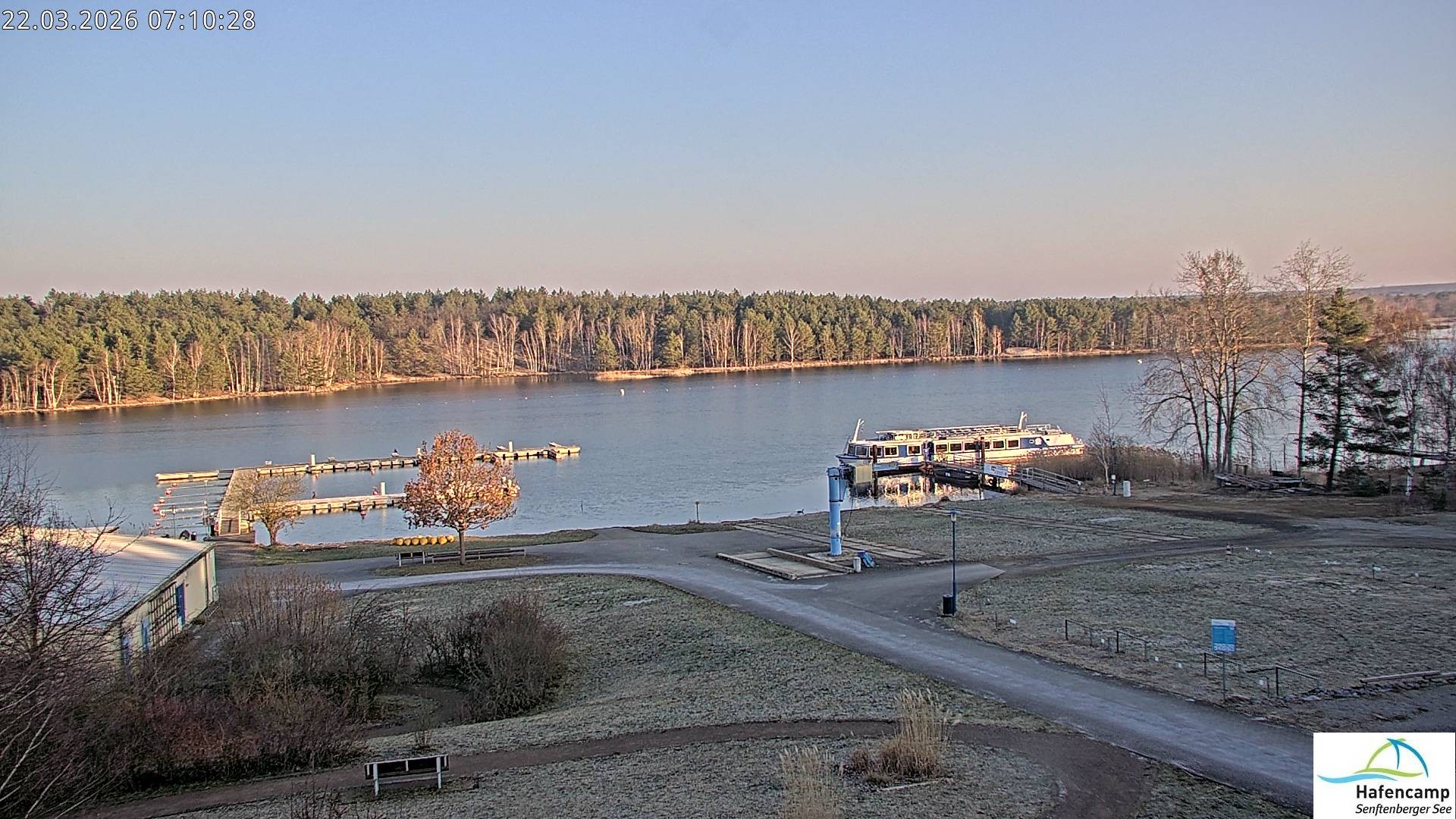 Archiv Foto Webcam Senftenberger See - Hafencamp