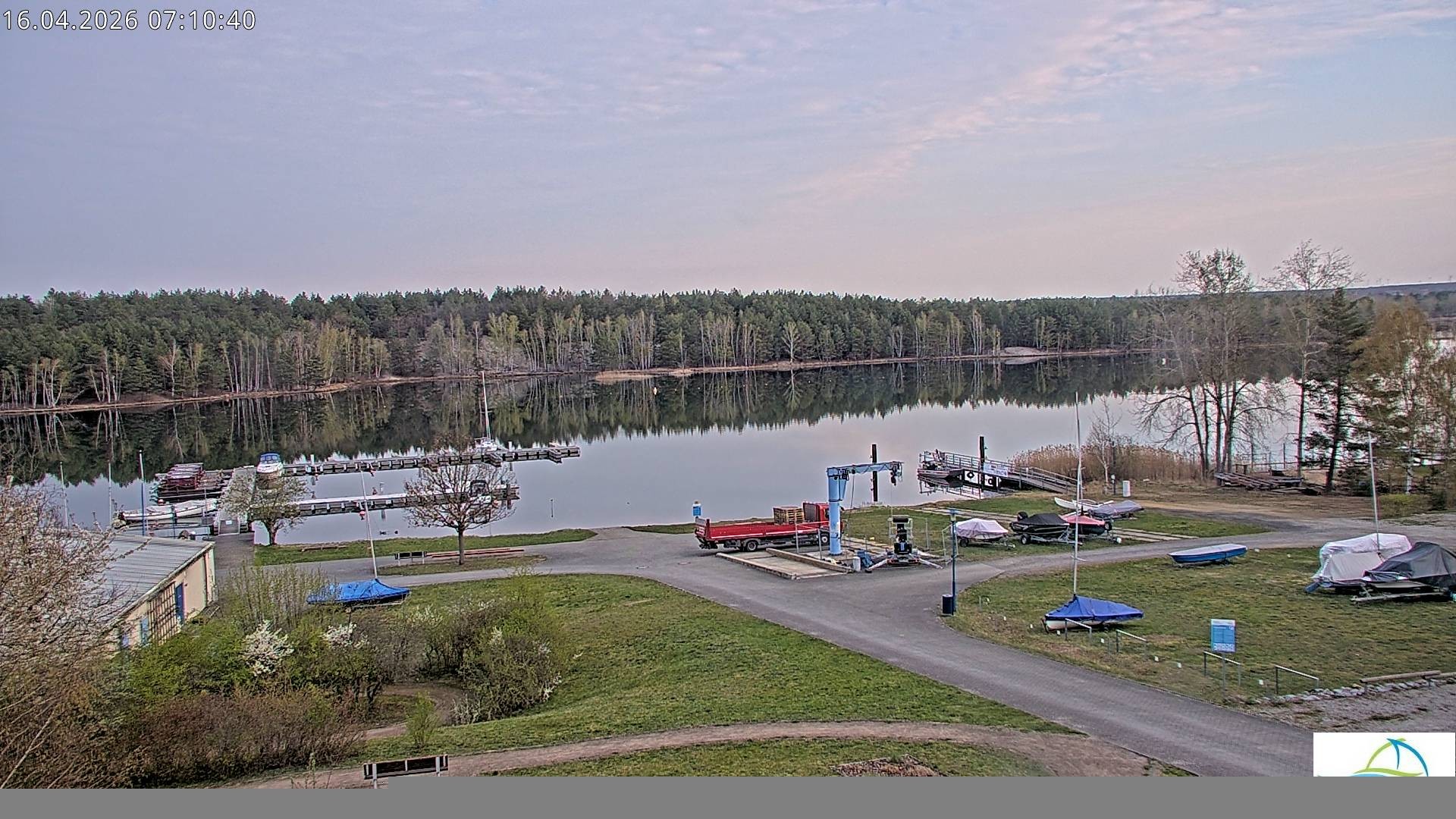 Archived image Webcam Lake Senftenberg - Camping
