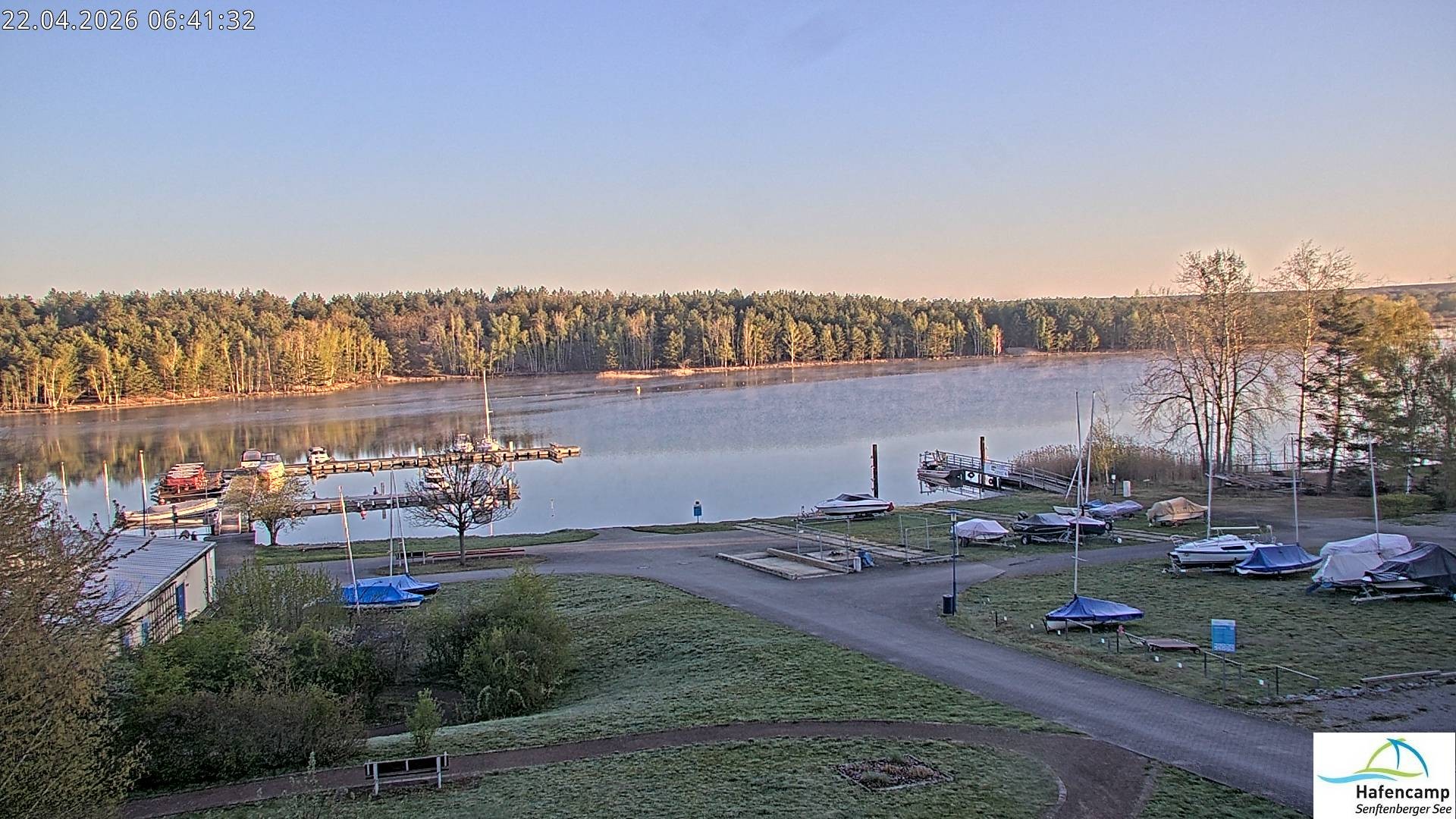 Archived image Webcam Lake Senftenberg - Camping