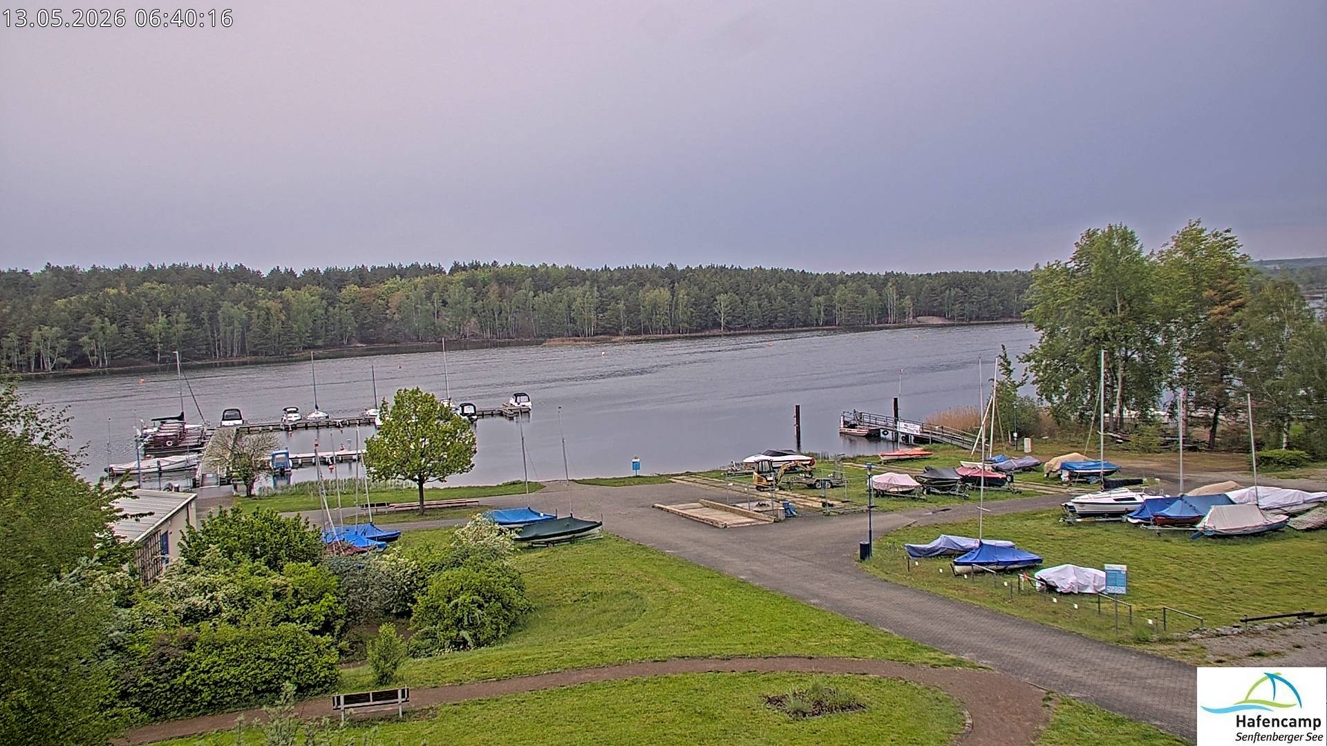 Archived image Webcam Lake Senftenberg - Camping