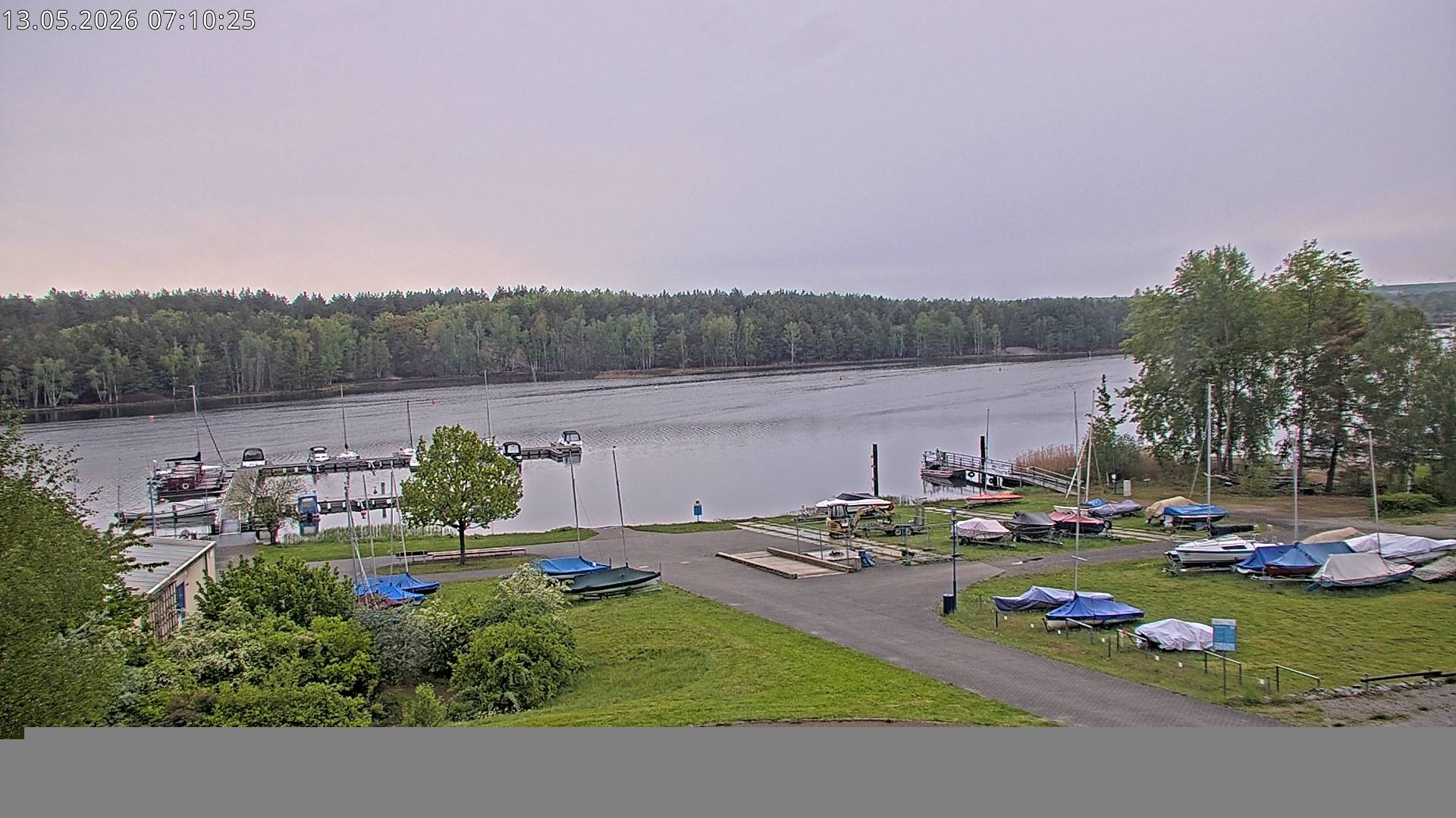 Archived image Webcam Lake Senftenberg - Camping
