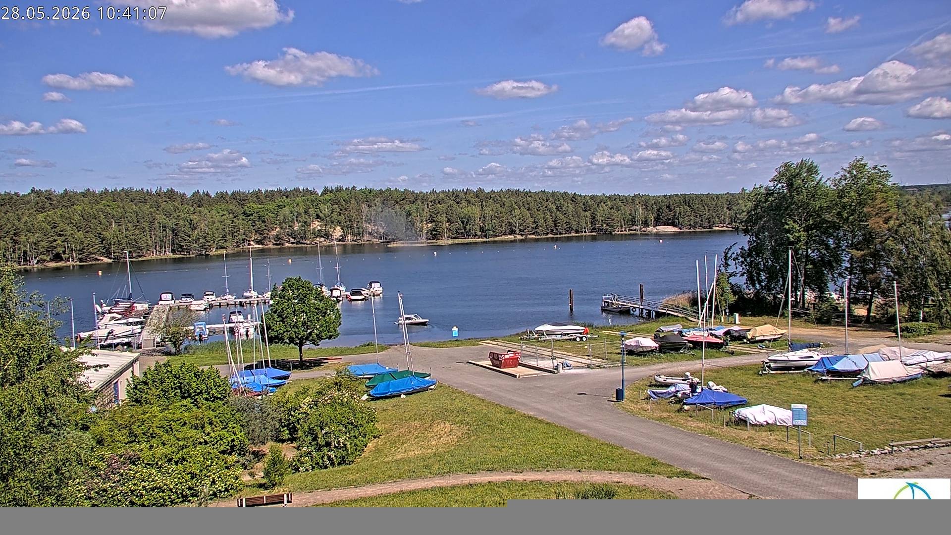 Archived image Webcam Lake Senftenberg - Camping