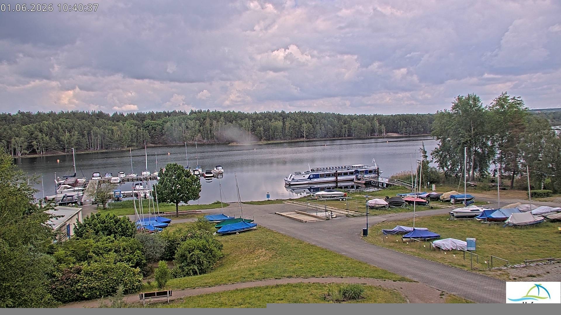 Archived image Webcam Lake Senftenberg - Camping