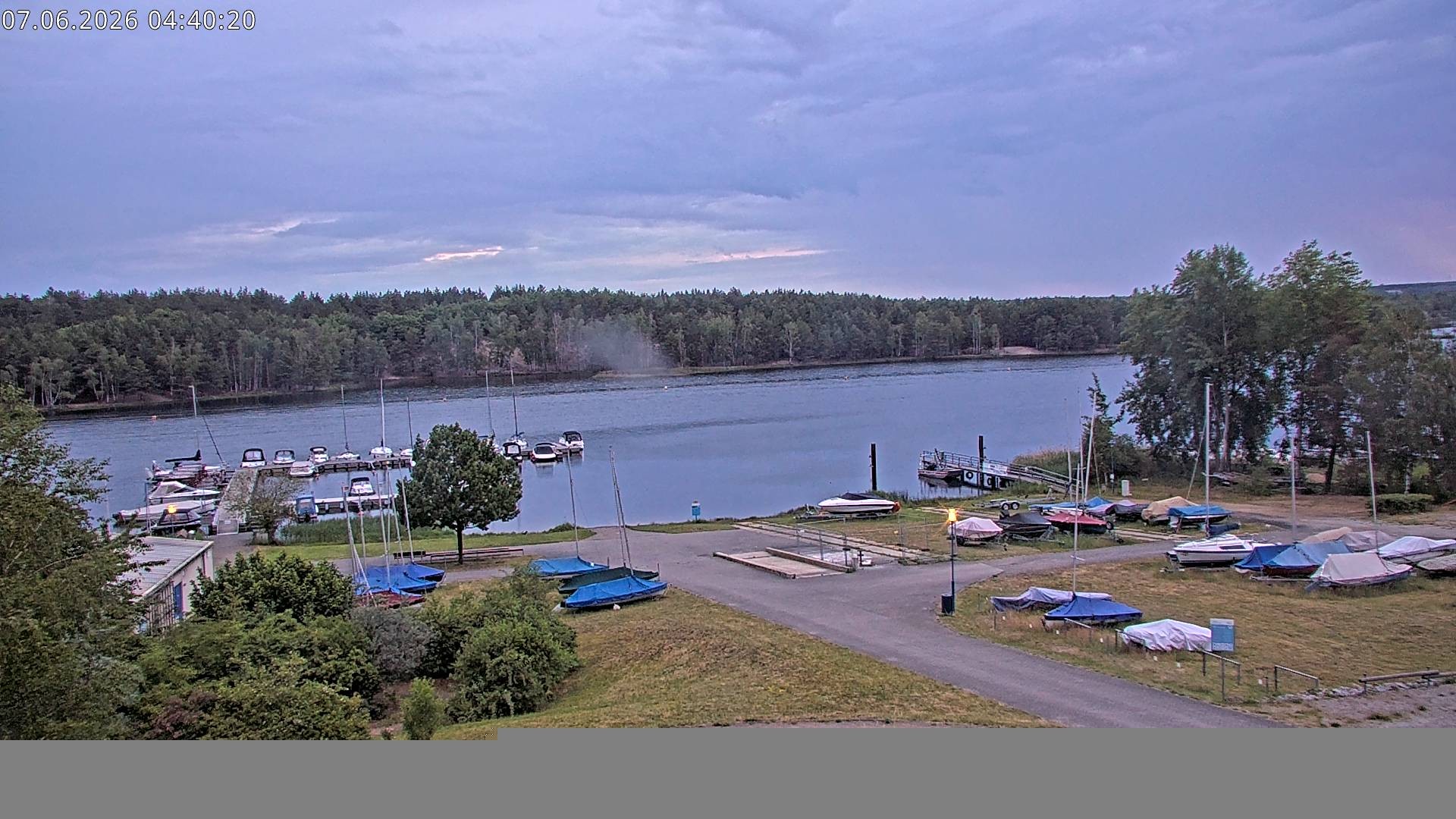 Archiv Foto Webcam Senftenberger See - Hafencamp