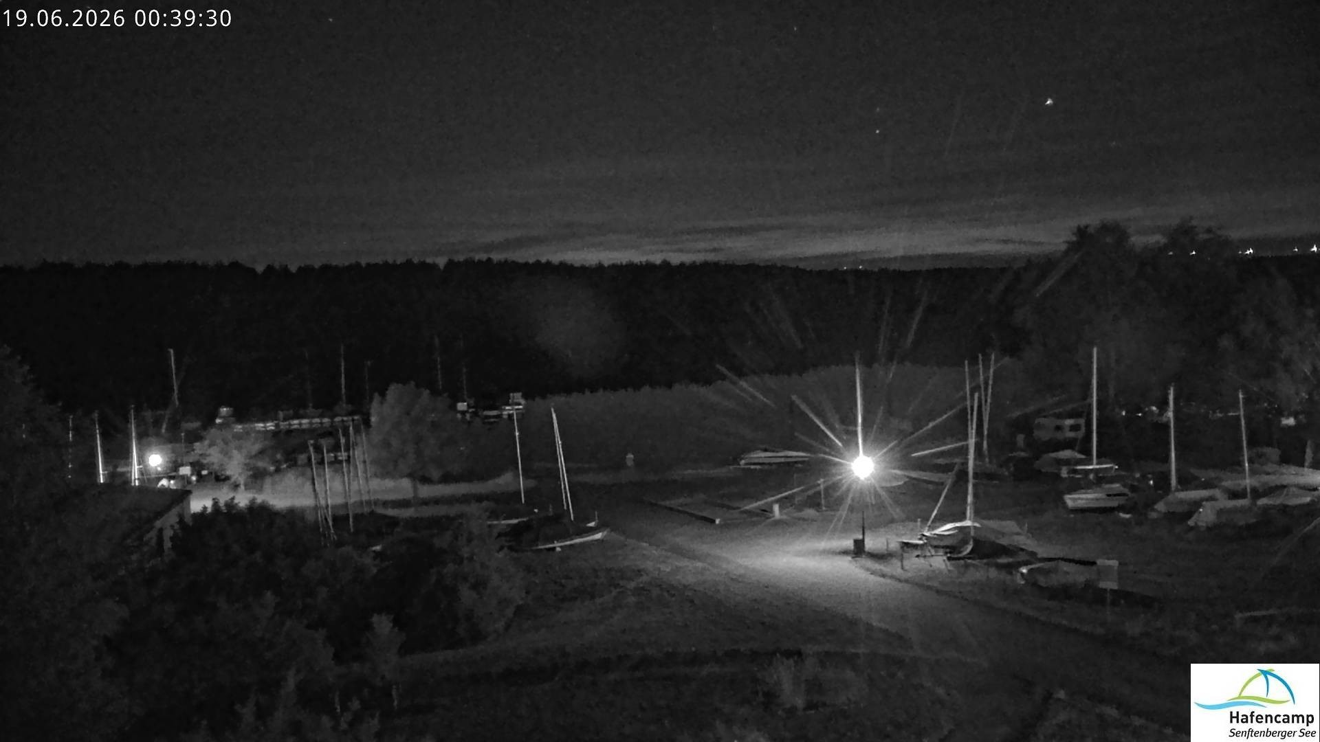Archiv Foto Webcam Senftenberger See - Hafencamp