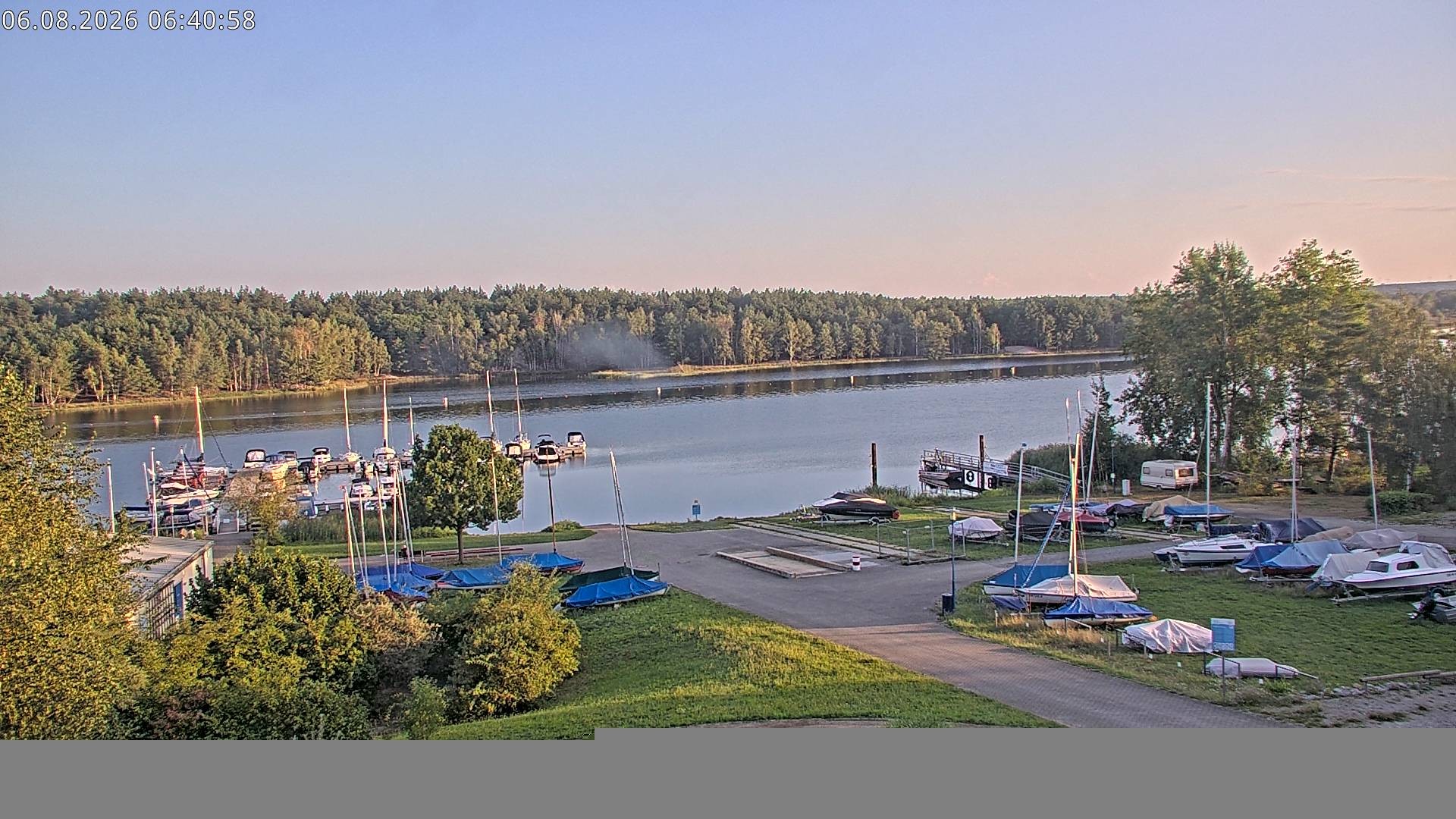 Archived image Webcam Lake Senftenberg - Camping