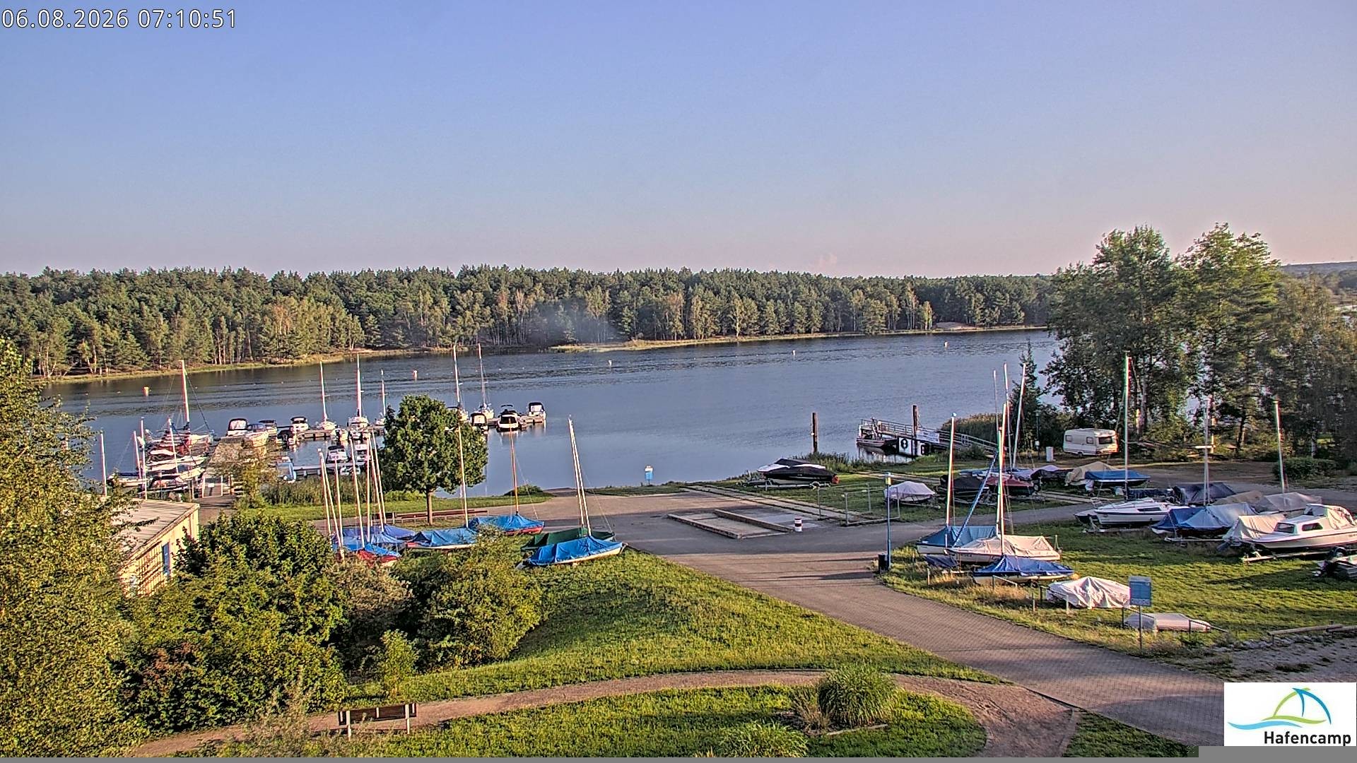 Archived image Webcam Lake Senftenberg - Camping