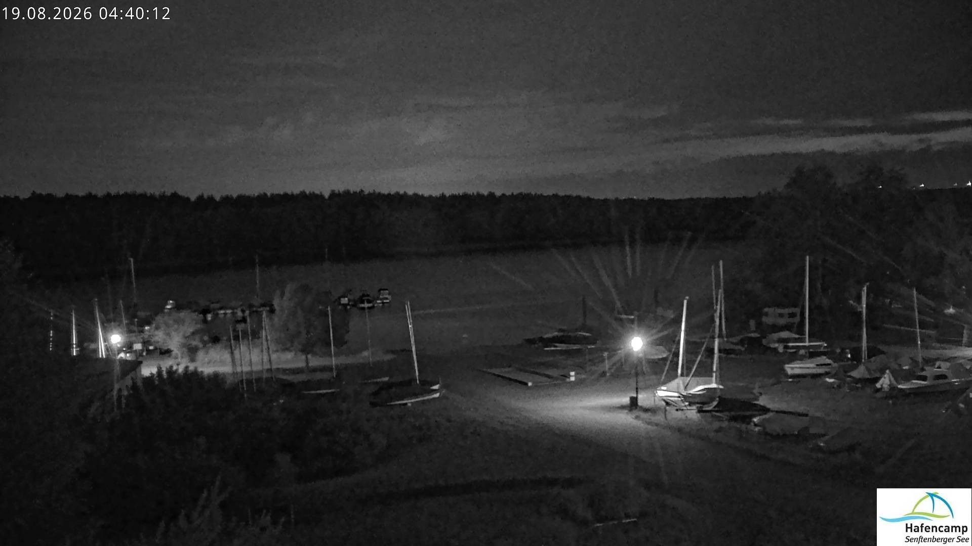 Archived image Webcam Lake Senftenberg - Camping
