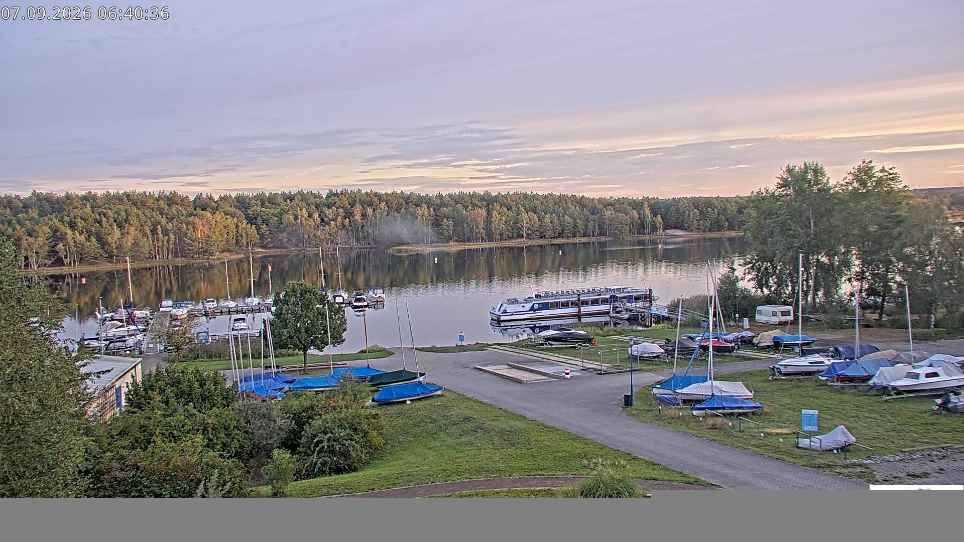 Archiv Foto Webcam Senftenberger See - Hafencamp