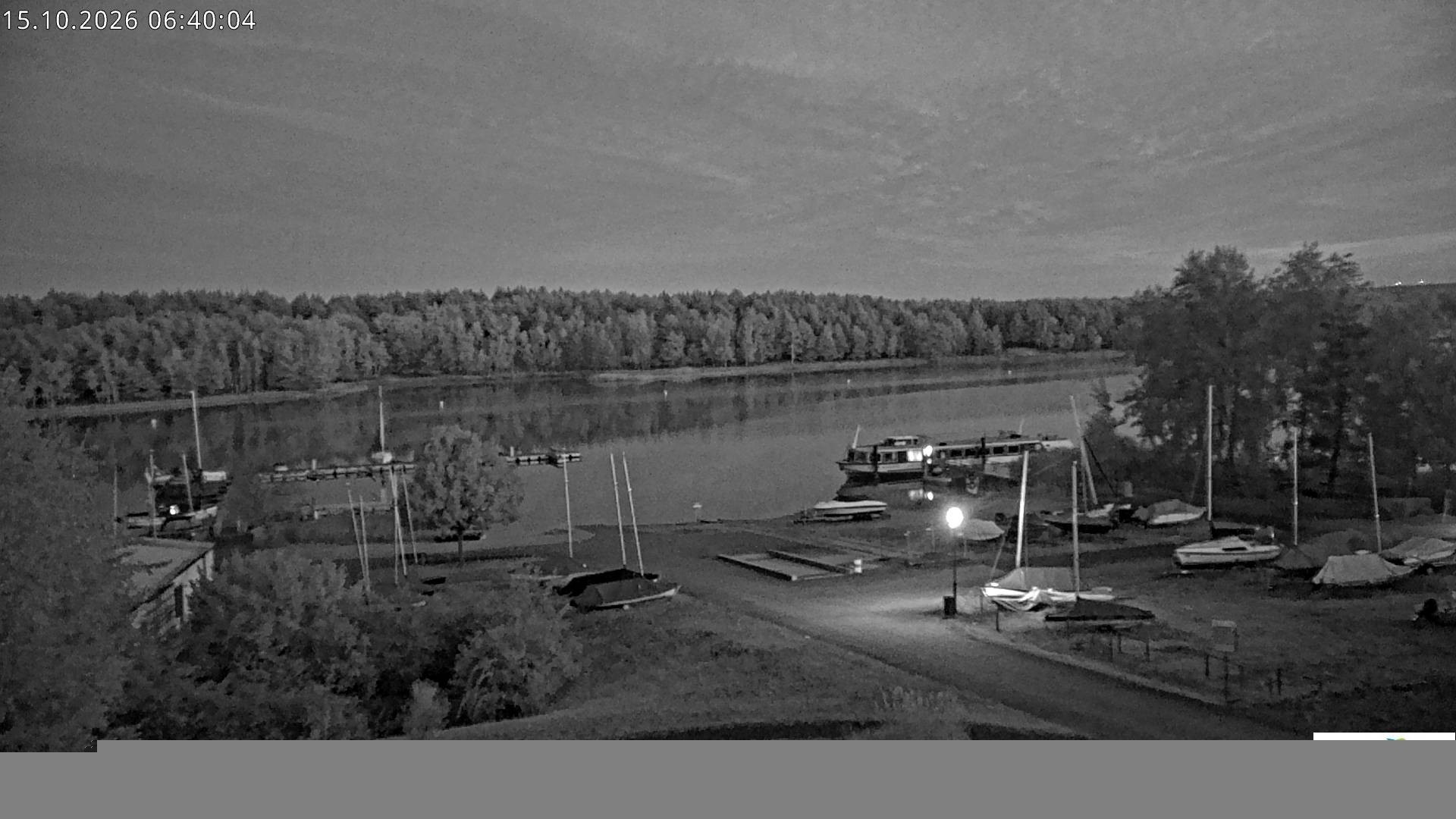 Archiv Foto Webcam Senftenberger See - Hafencamp