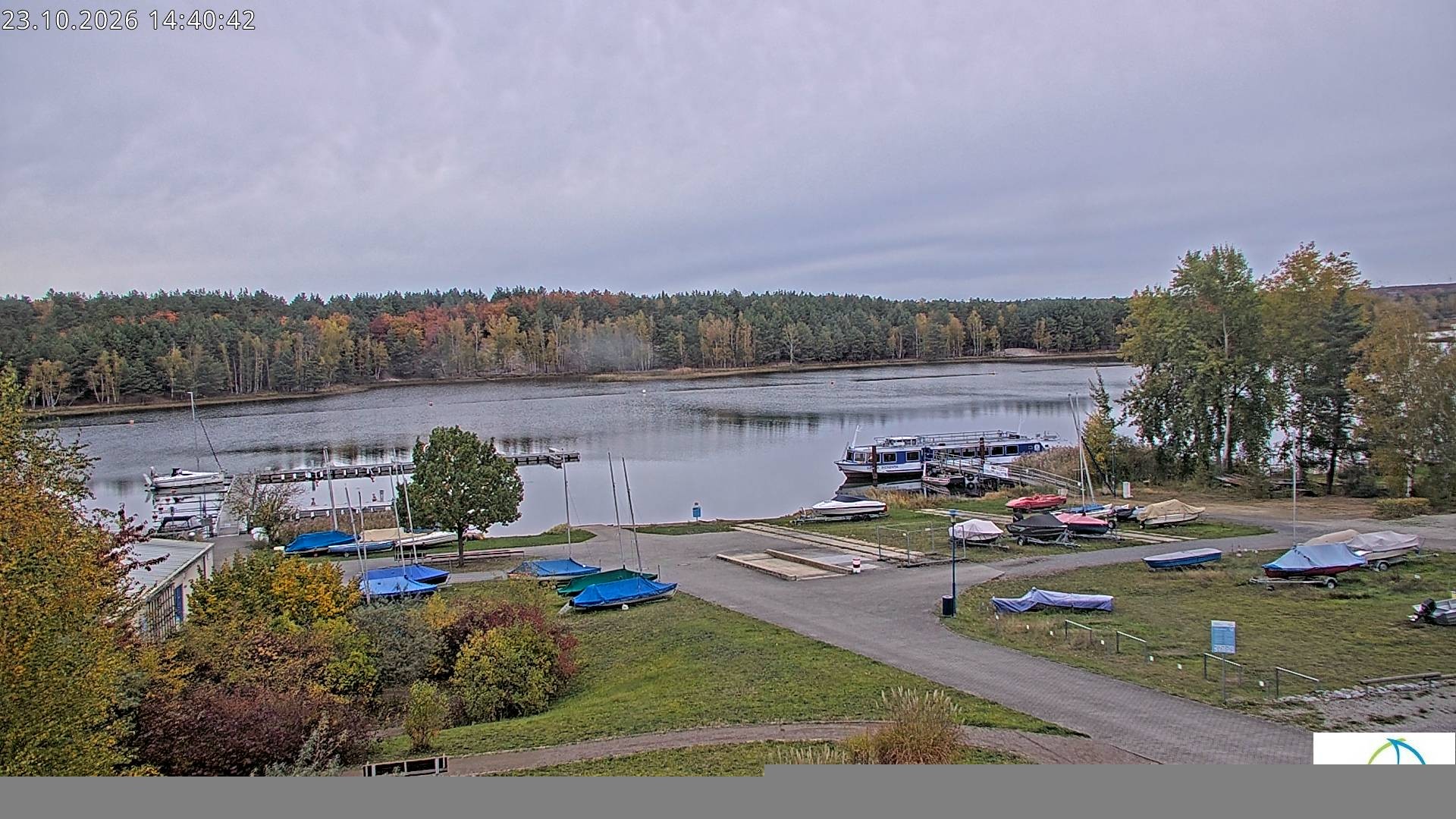 Archived image Webcam Lake Senftenberg - Camping