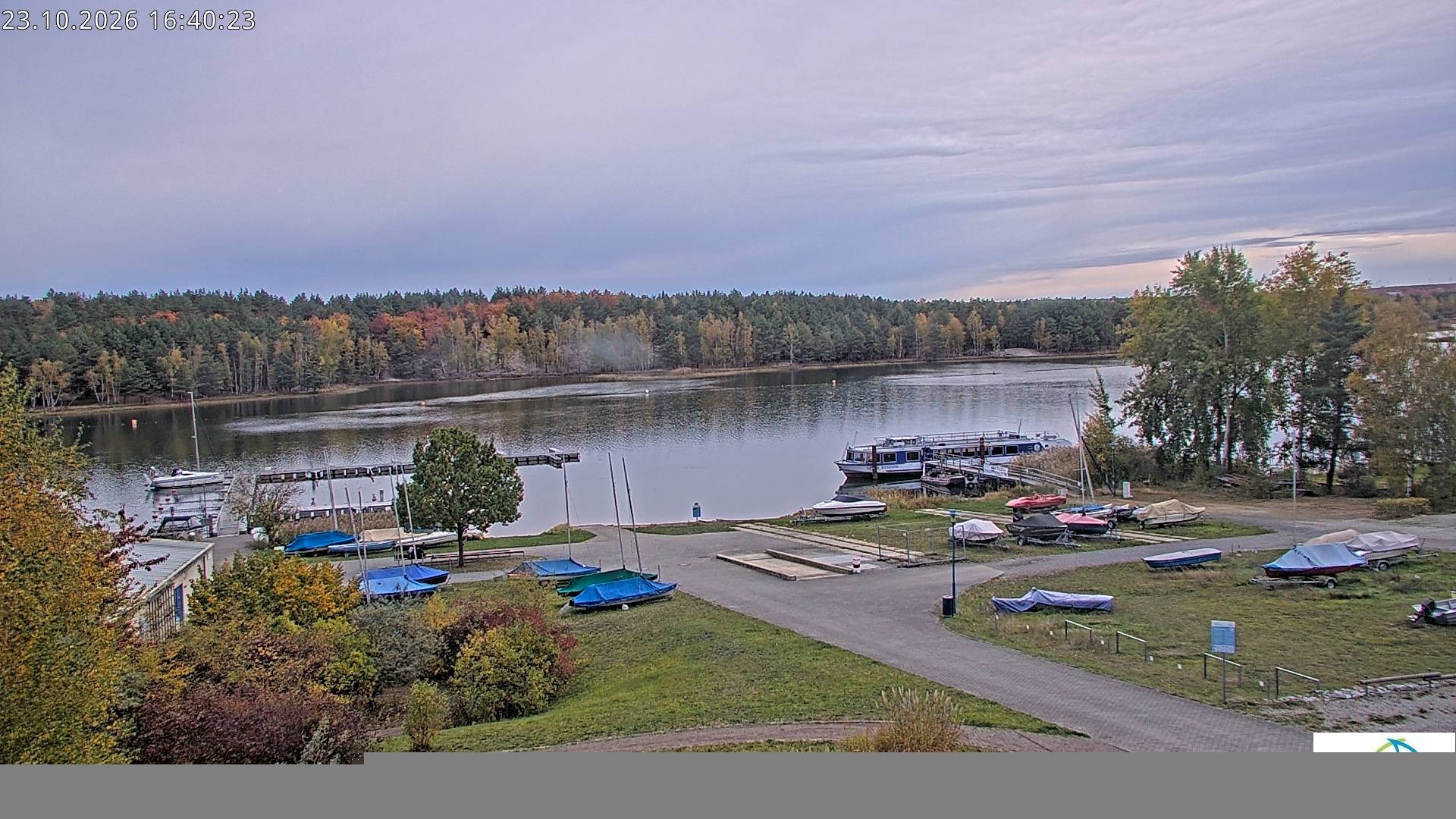 Archived image Webcam Lake Senftenberg - Camping