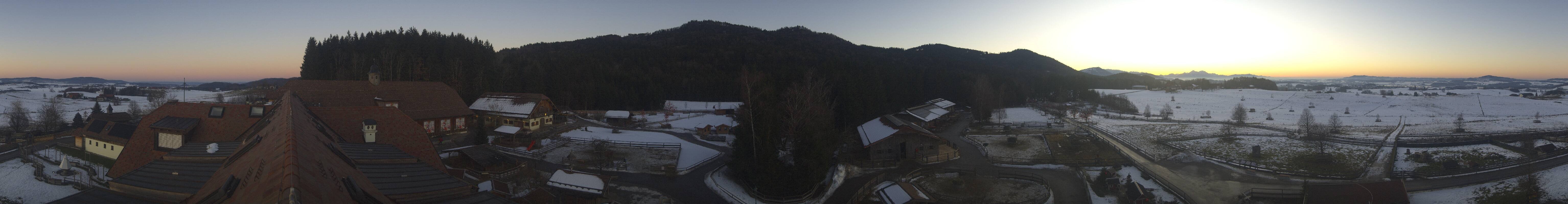 Archiv Foto Webcam Henndorf am Wallersee - Gut Aiderbichl