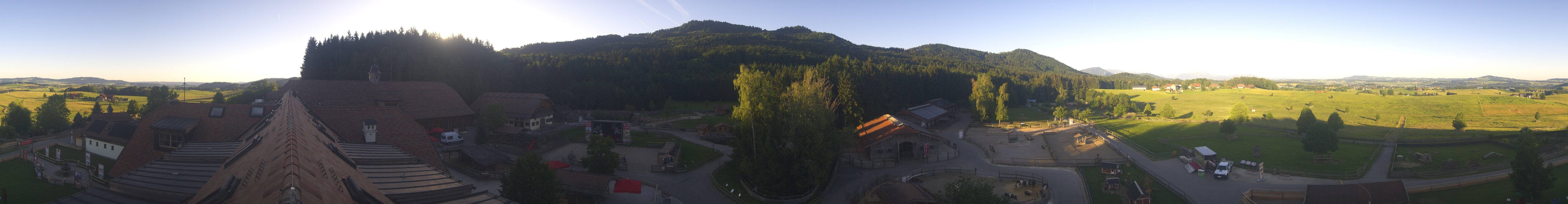 Archiv Foto Webcam Henndorf am Wallersee - Gut Aiderbichl