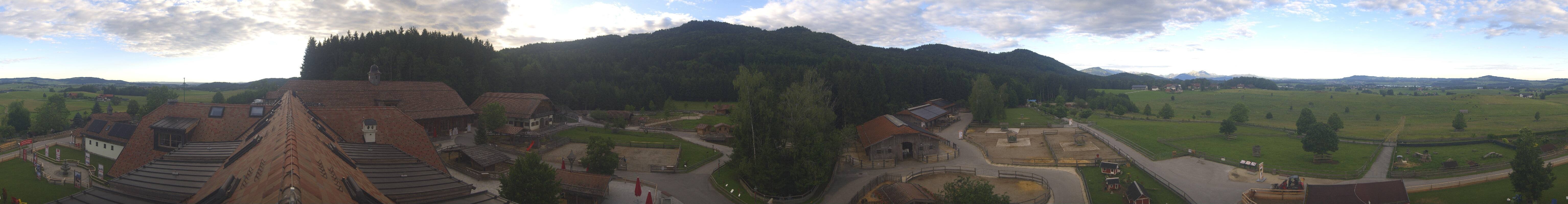Archiv Foto Webcam Henndorf am Wallersee - Gut Aiderbichl