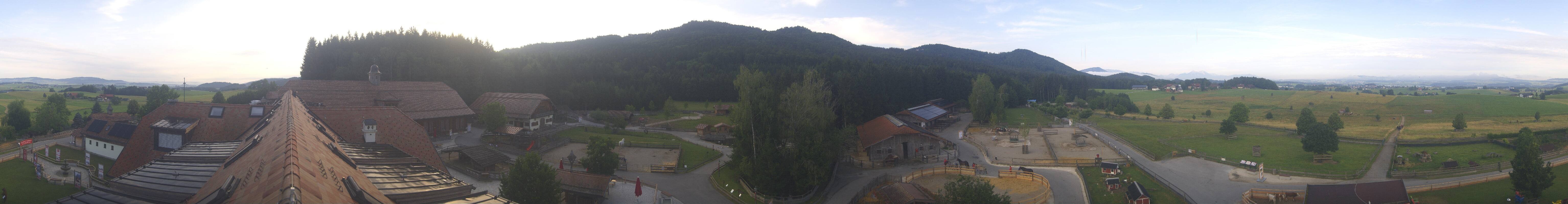 Archiv Foto Webcam Henndorf am Wallersee - Gut Aiderbichl