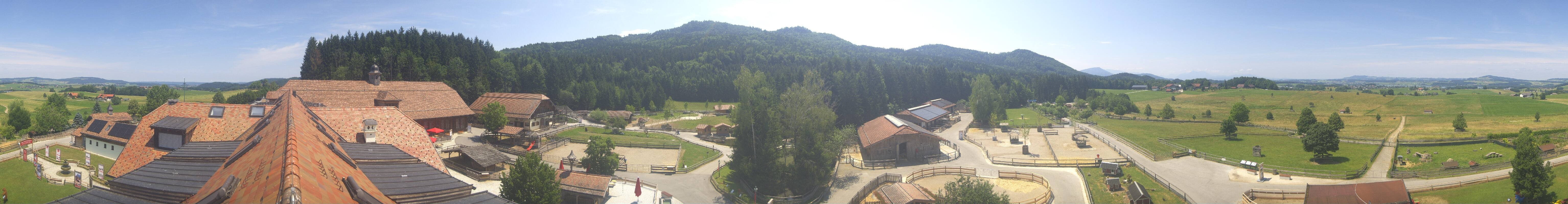 Archiv Foto Webcam Henndorf am Wallersee - Gut Aiderbichl