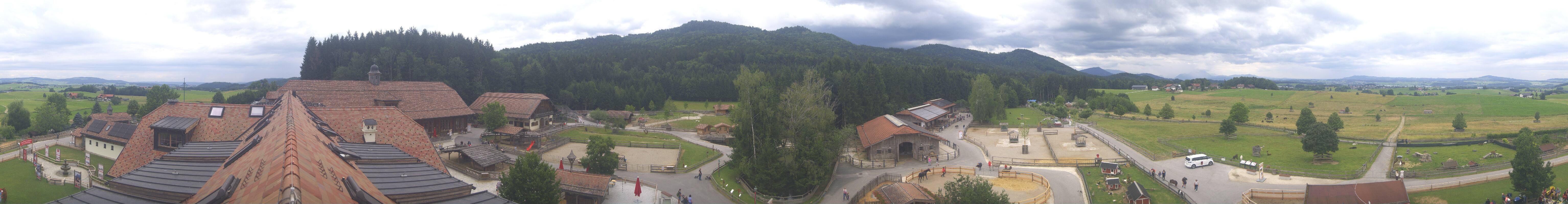 Archiv Foto Webcam Henndorf am Wallersee - Gut Aiderbichl