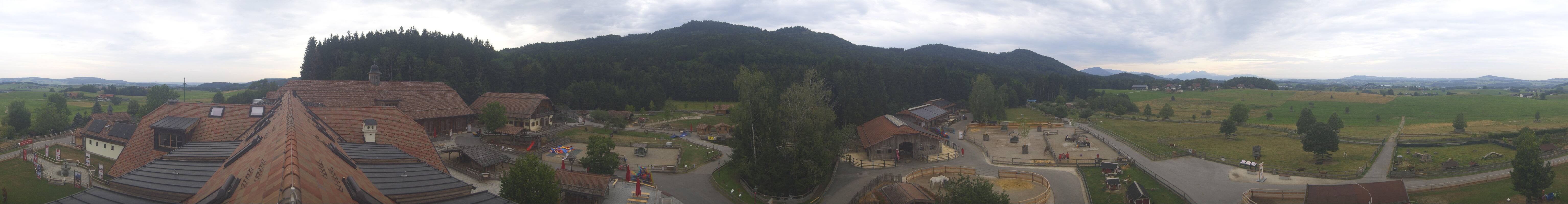 Archiv Foto Webcam Henndorf am Wallersee - Gut Aiderbichl