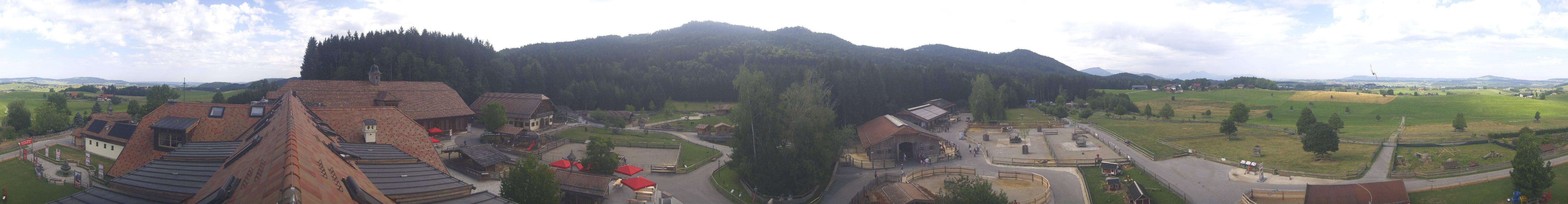 Archiv Foto Webcam Henndorf am Wallersee - Gut Aiderbichl