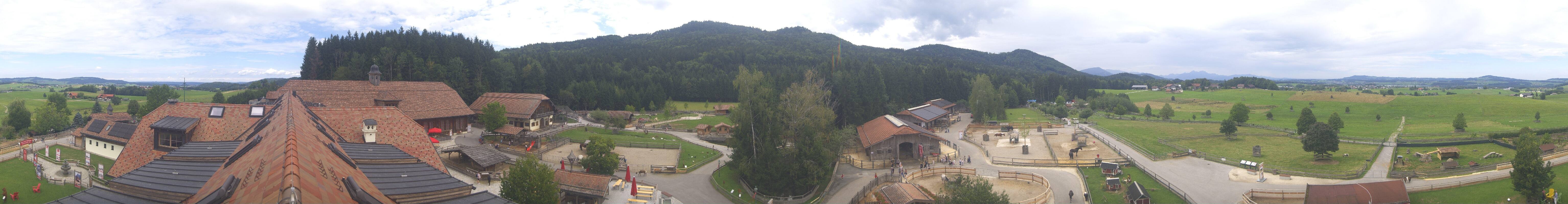 Archiv Foto Webcam Henndorf am Wallersee - Gut Aiderbichl