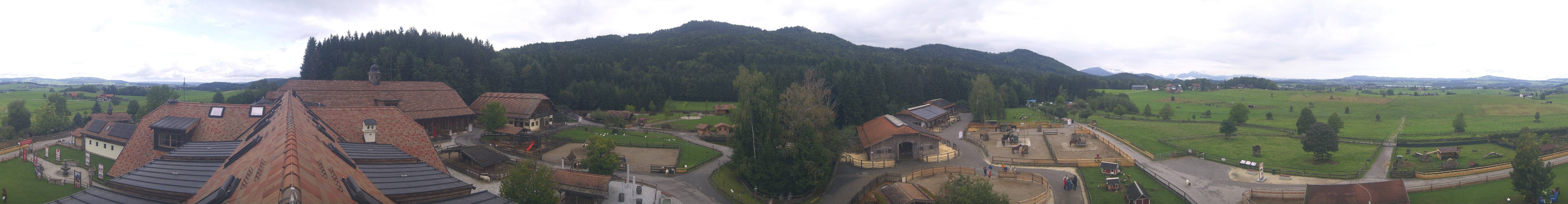 Archiv Foto Webcam Henndorf am Wallersee - Gut Aiderbichl