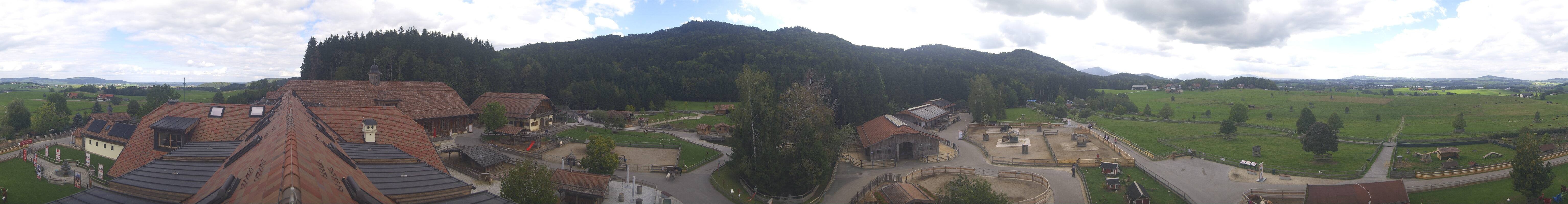 Archiv Foto Webcam Henndorf am Wallersee - Gut Aiderbichl