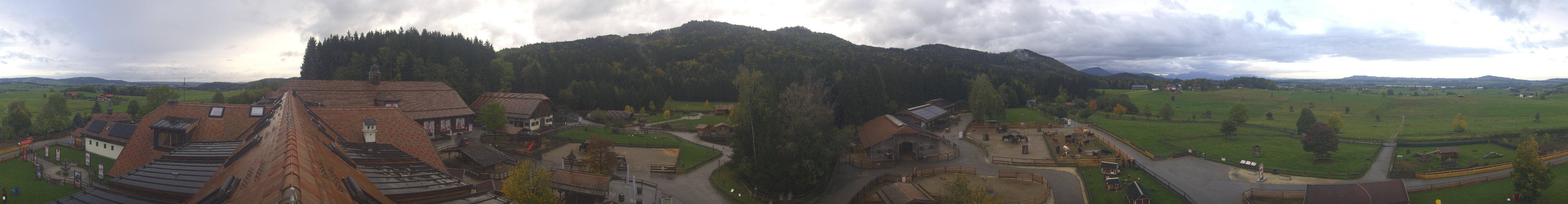 Archiv Foto Webcam Henndorf am Wallersee - Gut Aiderbichl
