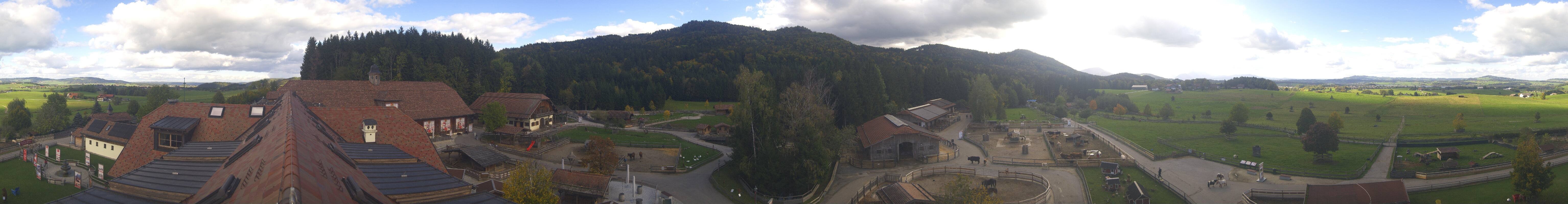 Archiv Foto Webcam Henndorf am Wallersee - Gut Aiderbichl