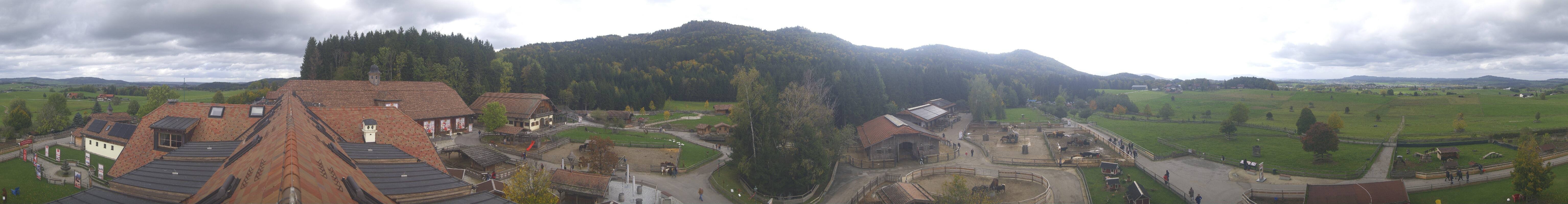 Archiv Foto Webcam Henndorf am Wallersee - Gut Aiderbichl
