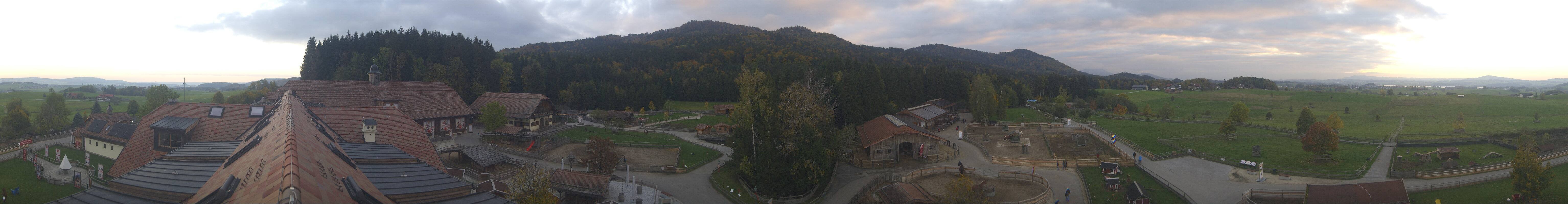 Archiv Foto Webcam Henndorf am Wallersee - Gut Aiderbichl