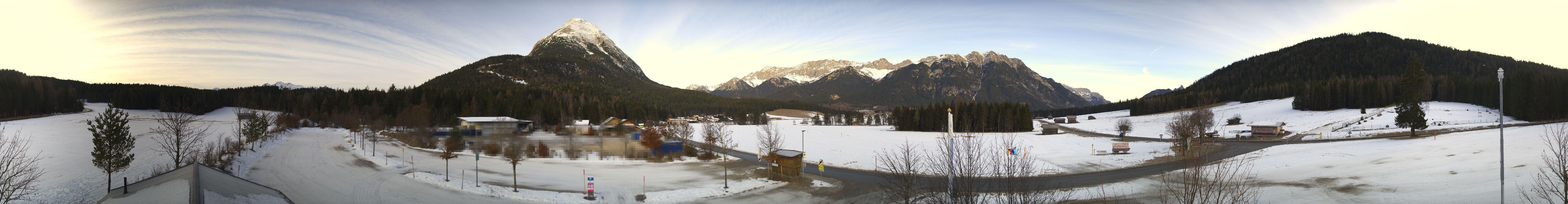 Archiv Foto Webcam Leutasch Moos - Rödlach Parkplatz