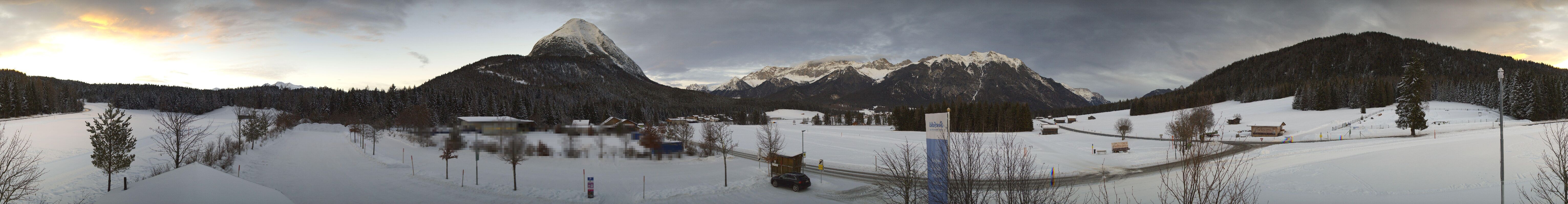 Archiv Foto Webcam Leutasch Moos - Rödlach Parkplatz